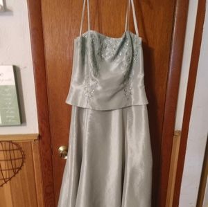 KM collection formal gown